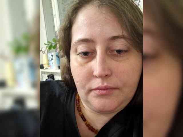 Milla-lovee Live Webcam on BongaCams