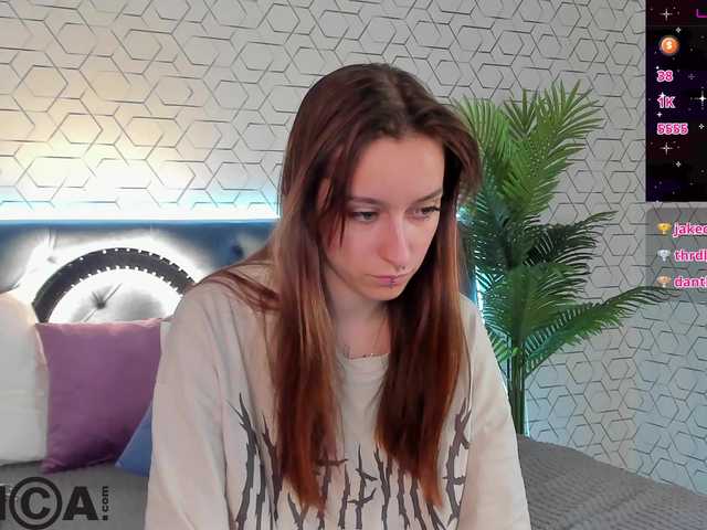 Hi-Karu's BongaCams show and profile