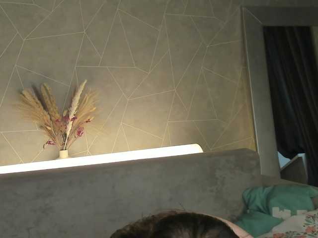 Hi-Karu – webcam model profile photo