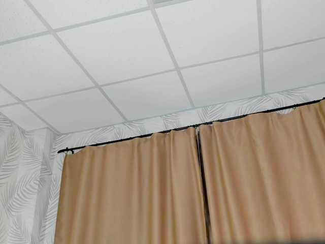 Hi-Karu's BongaCams show and profile