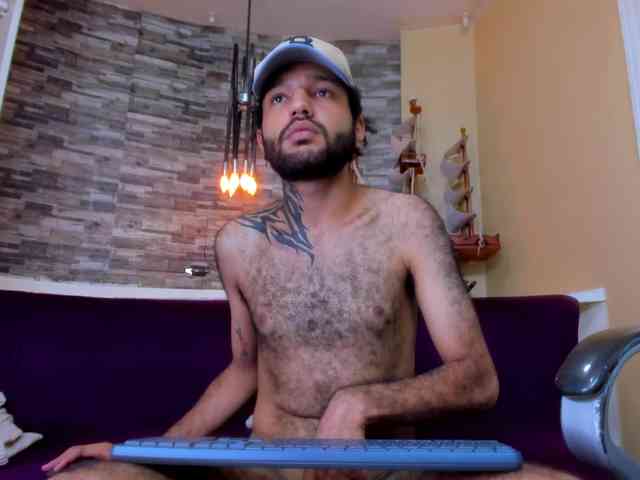 Hottie-Bear Hottie-Bear