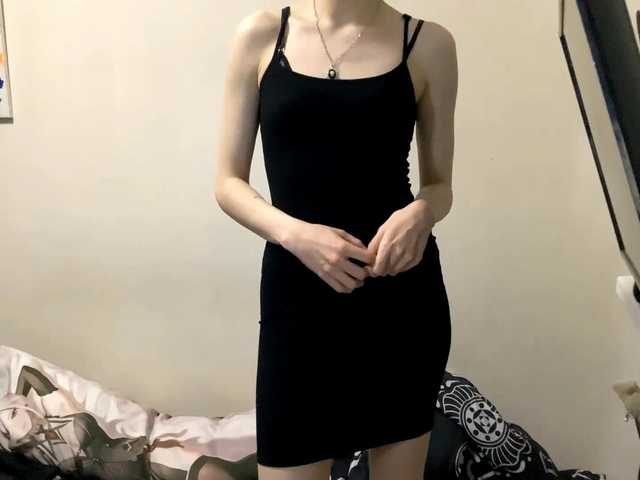 DeloiseChuta from BongaCams