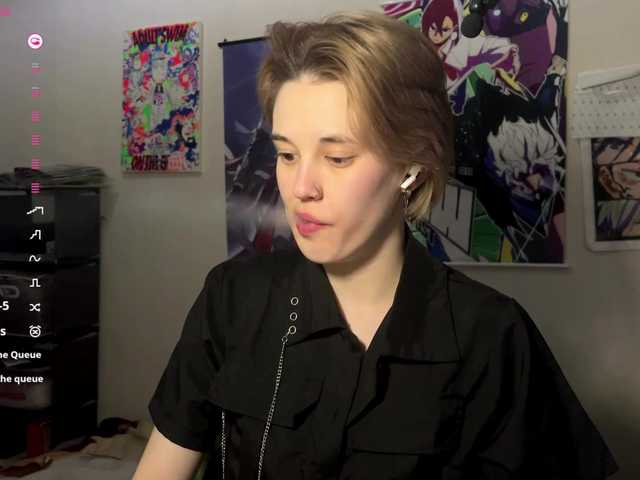 DeloiseChuta's BongaCams show and profile