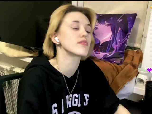 DeloiseChuta Live Webcam on BongaCams