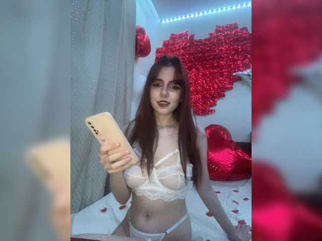 SHY-MICHELLE's BongaCams show and profile