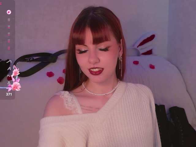 SHY-MICHELLE's BongaCams show and profile