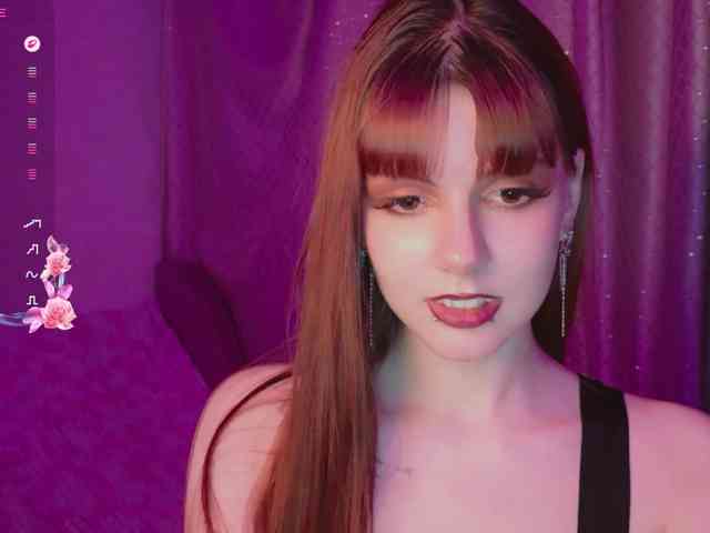 SHY-ANGEL webcam