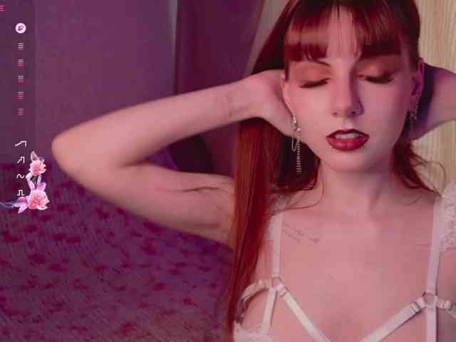 SHY-ANGEL webcam