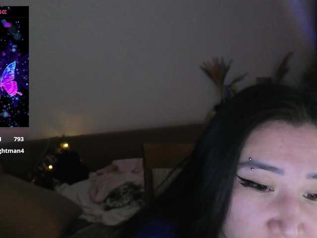 Evadior013's BongaCams show and profile