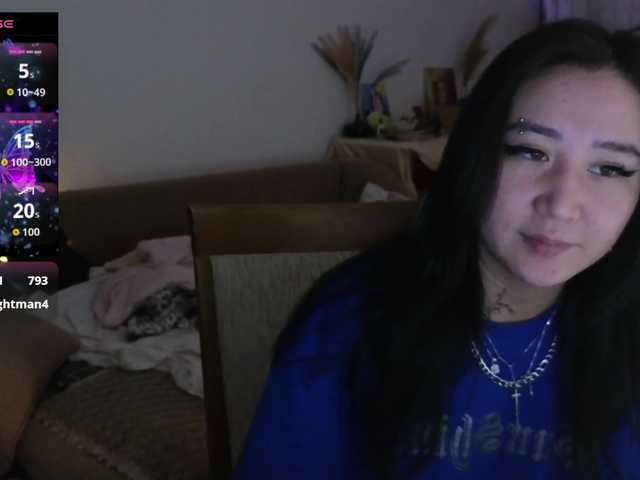 Evadior013's BongaCams show and profile