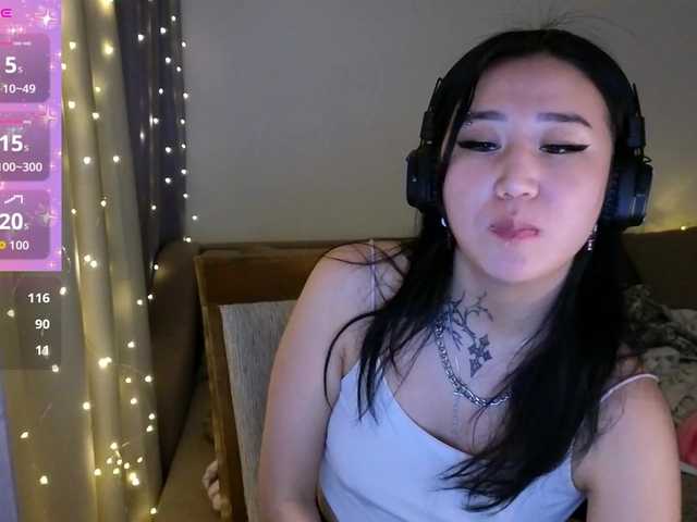 Evadior013's BongaCams show and profile