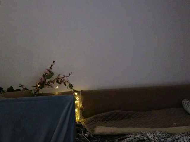 Evadior013's BongaCams show and profile