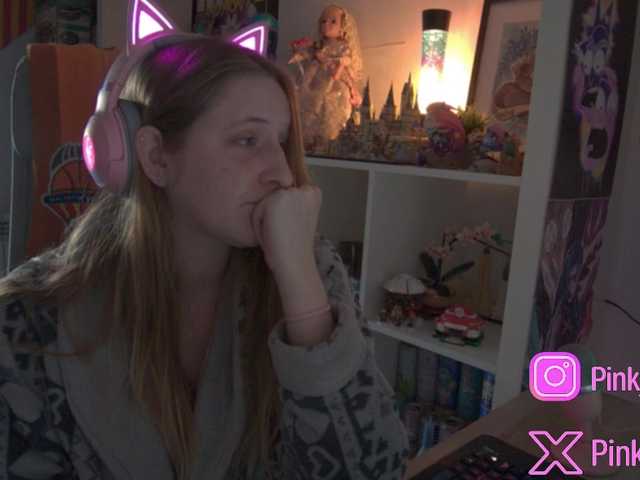 Pinkylady's BongaCams show and profile