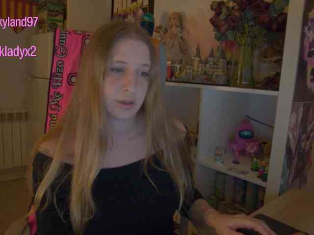 Pinkylady webcam