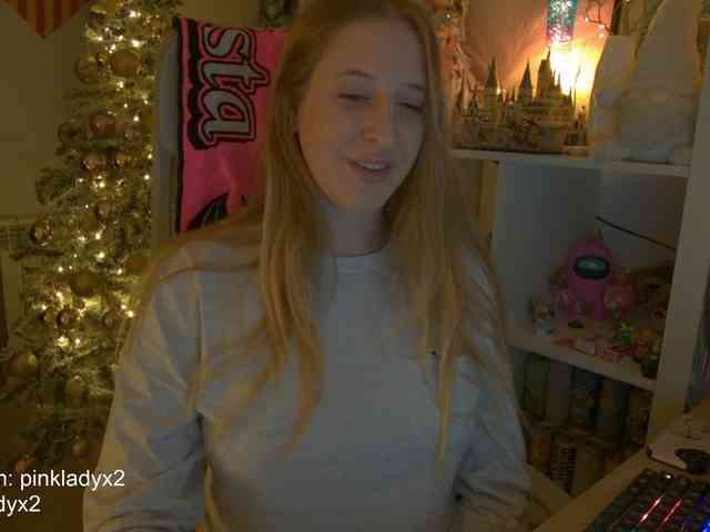 Pinkylady webcam