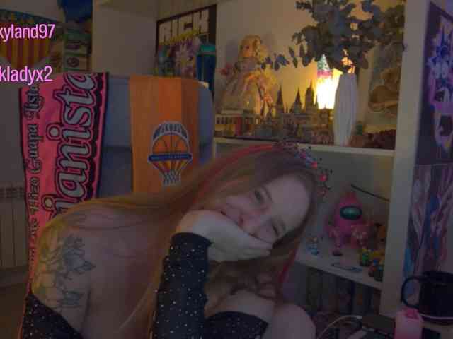 Pinkylady webcam