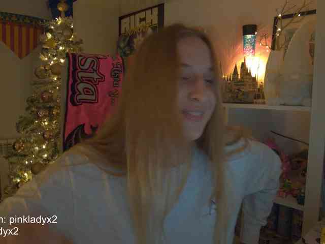 Pinkylady webcam