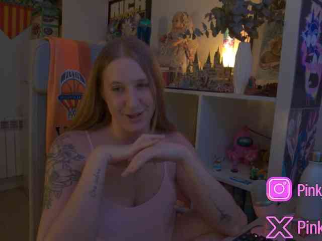 Pinkylady webcam