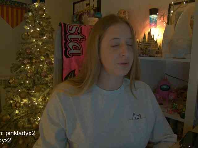 Pinkylady webcam
