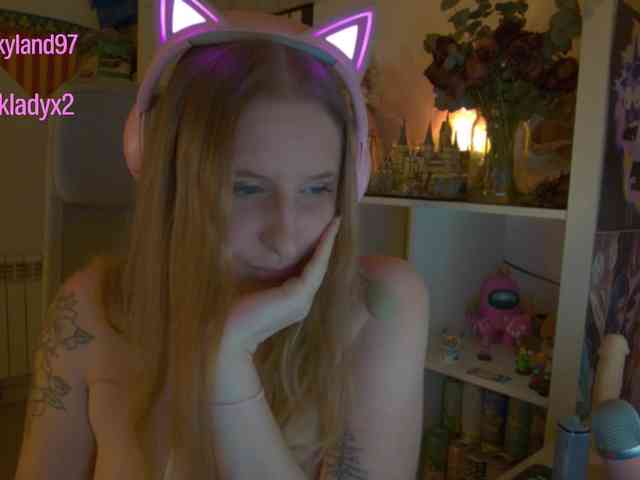Pinkylady webcam