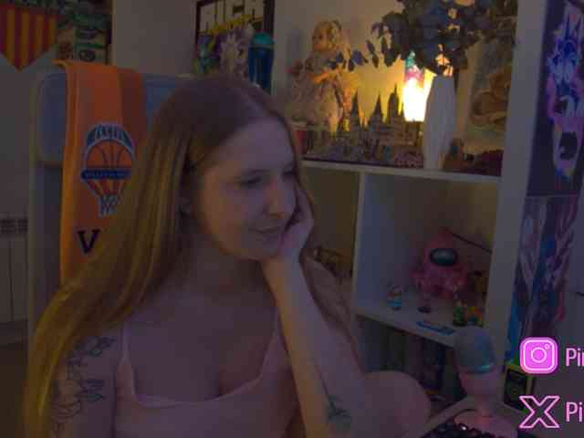 Pinkylady webcam