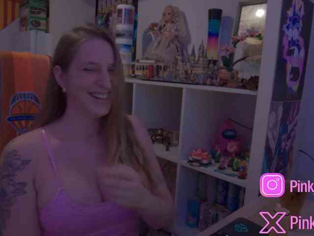 Pinkylady webcam