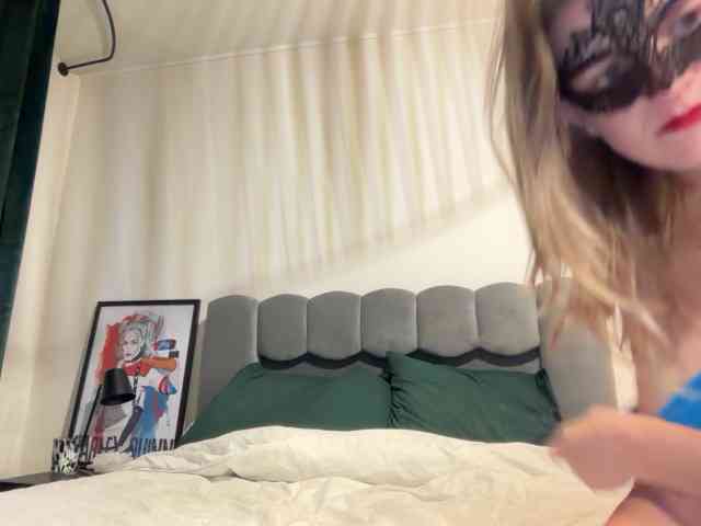 AliceDuboisFrX webcam