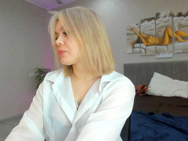 Jerry-Hall's BongaCams show and profile