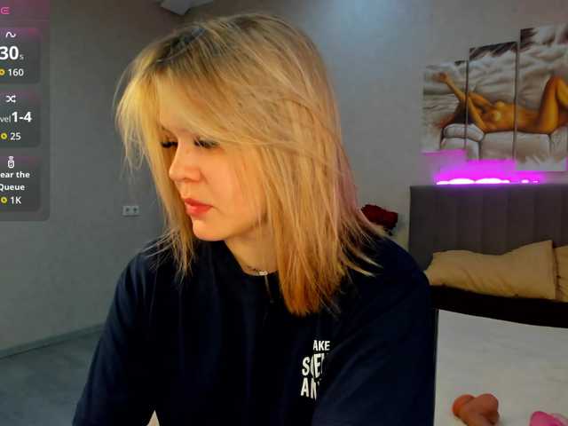 Jerry-Hall's BongaCams show and profile