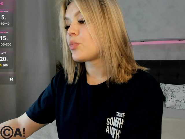 Jerry-Hall's BongaCams show and profile