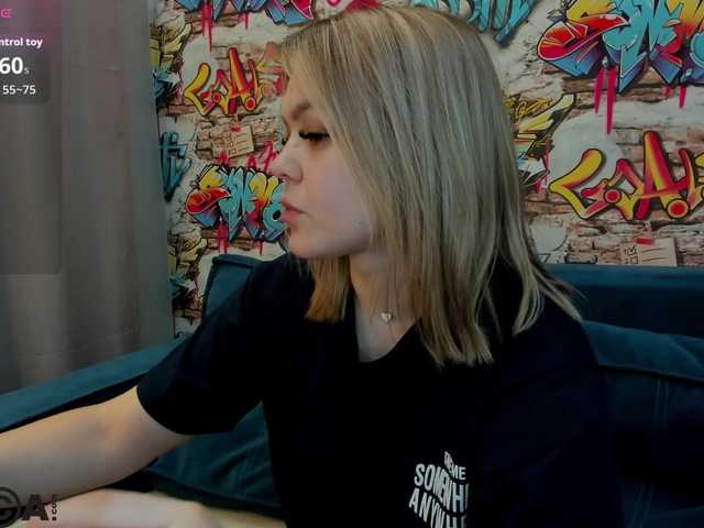 Jerry-Hall's BongaCams show and profile