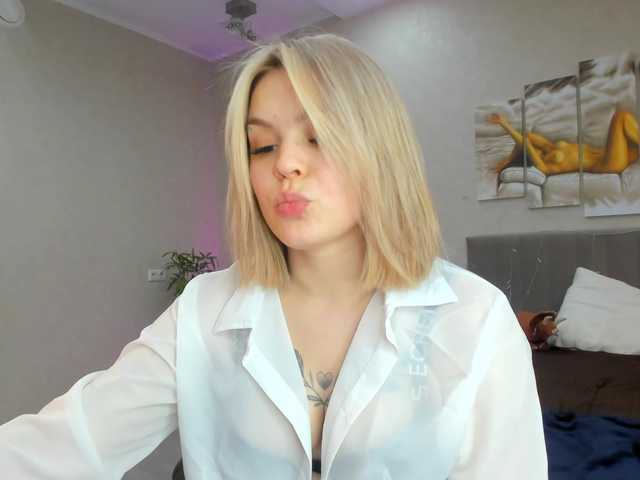 Jerry-Hall's BongaCams show and profile