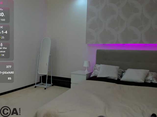 Jerry-Hall's BongaCams show and profile