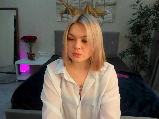 Jerry-Hall's BongaCams show and profile