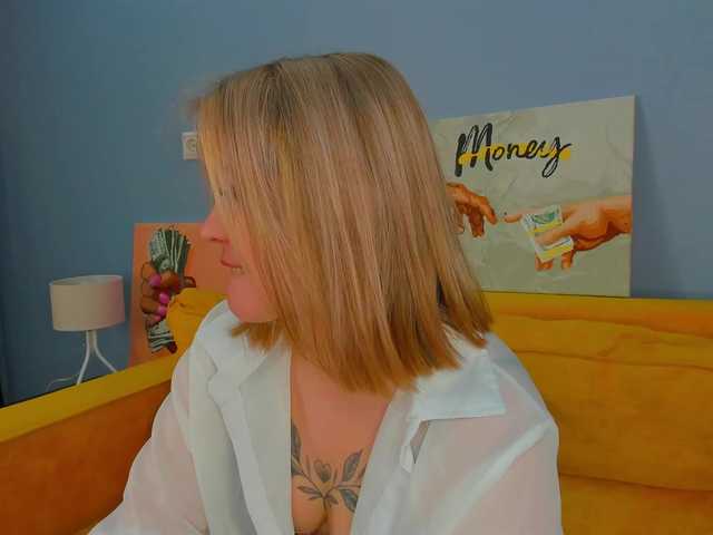 Jerry-Hall's BongaCams show and profile