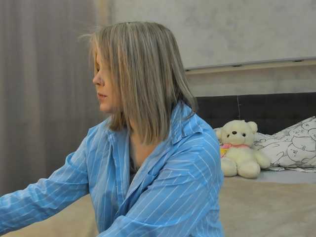 Jerry-Hall's BongaCams show and profile