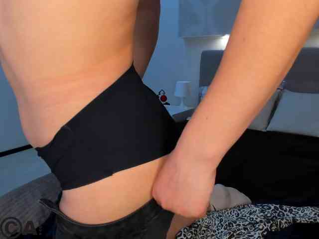 Jerry-Hall Jerry-Hall