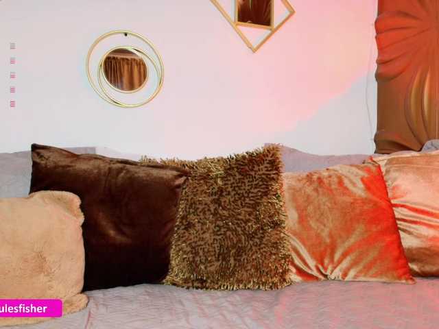  Julesfisher chat room