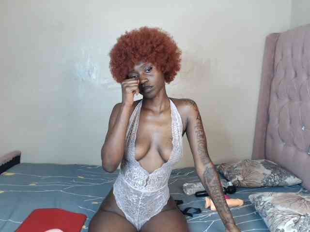 Sunflower- Live Webcam on BongaCams