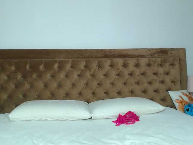 aylinhoney's BongaCams show and profile