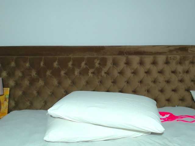 aylinhoney's BongaCams show and profile