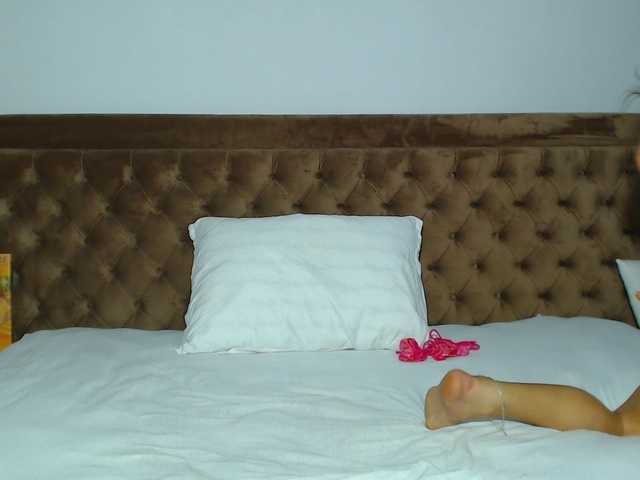 aylinhoney's BongaCams show and profile