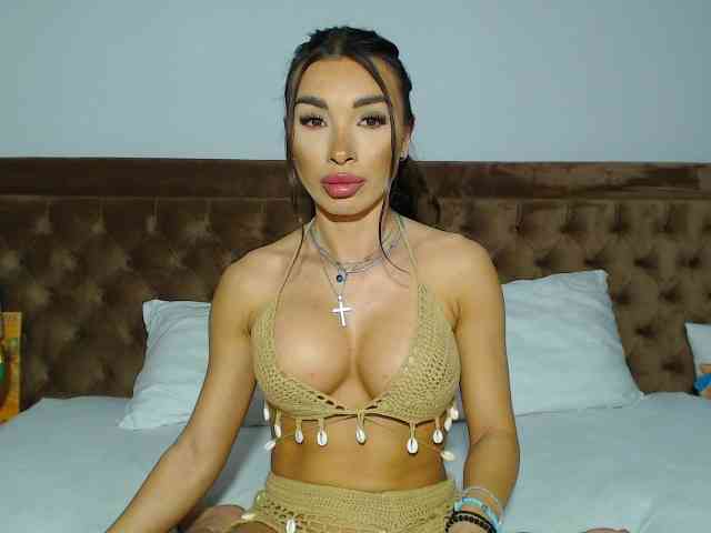 aylinhoney webcam