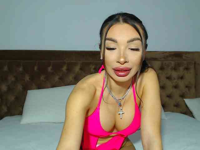 aylinhoney webcam