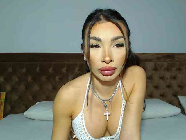 aylinhoney webcam