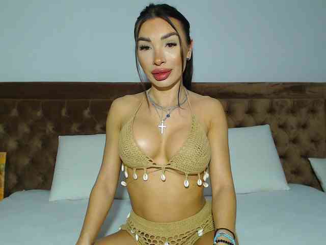 aylinhoney webcam