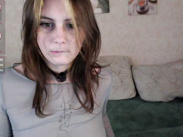 Helen-Gren's BongaCams show and profile