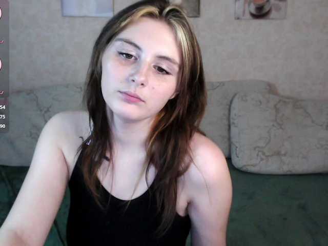 Helen-Gren's BongaCams show and profile