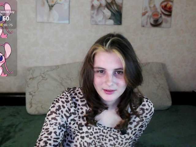 Helen-Gren's BongaCams show and profile