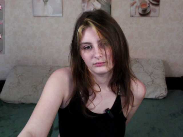 Helen-Gren's BongaCams show and profile